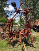 MTZ traktor után való 6 csillagos rendkezelő jó állapotban eladó
