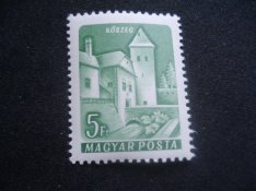 Magyar bélyeg Poór: 1960 Tévnyom. Várak 5Ft** 1721a(800.-)