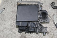 Mazda 5 CR19, levegőszűrőház