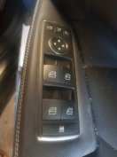 Mercedes Benz W204, W212,W218,W207 ablakemelő kapcsoló