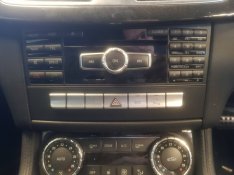 Mercedes Benz W218 CLS gyári fejegység