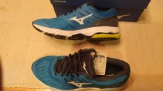 Mizuno Wave Prodigy 2 férfi futócipő 41 vadonatúj