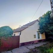 Monori 102 nm-es ház eladó