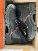 Munkavédelmi bakancs