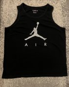 Nike Jordan Air fekete ujjatlan póló