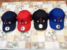 Nike Jordan Tommy Hilfiger baseball sapkák