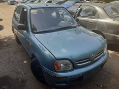 Nissan Micra k11 karosszéria elemei