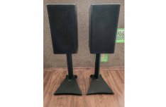 Onkyo SC 280.Hangfalak/Vogel's alu öntvény állványokkal