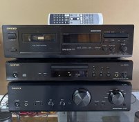 Onkyo hifi torony
