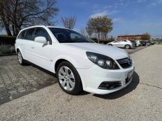 Opel Vectra C Caravan 1.9 CDTI Cosmo (Automata)