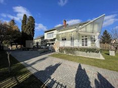Öreghegyen eladó családi ház
