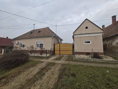 Pannónia Ring közelében, Csöngén azonnal költözhető ingatlan