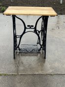 Pfaff varrógép asztal