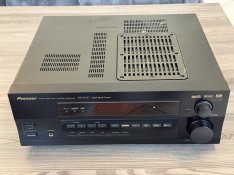 Pioneer Vsx-D510 receiver 