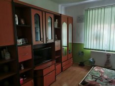 Pócsán, 1,5 szobás-bővíthető- családi ház, 1860m2-es területtel eladó