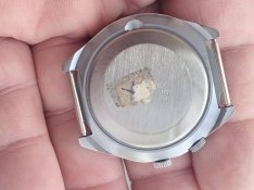 Rakéta 24 órás, világidős karóra.