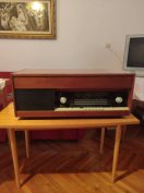 Régi lemezjátszós rádió