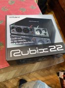 Roland Rubix22 hangkártya