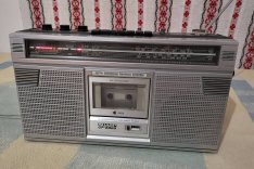 Sharp GF-6060 rádiósmagnó