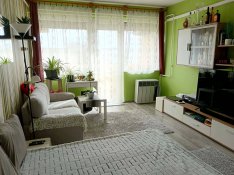 Siófok belvároshoz közeli részén, 57 m2-es, erkélyes lakás!