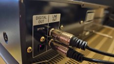 Sony CDP XE220 Középmechanikás CD Lejátszó Eladó