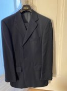 Sötétkék gyapjú öltöny eladó