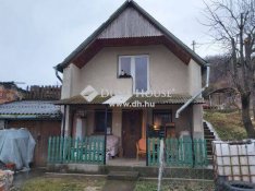 Szekszárdon tanya eladó