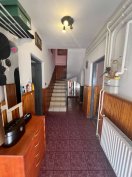 Szolnokon 4 szobás családi ház eladó