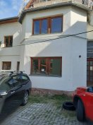 Szolnokon a Szapáry úton 7 szobás családi ház eladó (739)