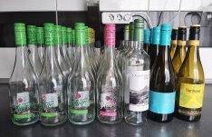 Tároló üveg 0,75 literes tökéletesen záródó kupakkal, 7,5 dl-es üveg