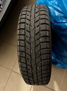 Téli kerékszett 175/65 R15 Yokohama felni + szenzor 4 db