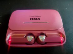 Tesla Bluetooth Fülhallgató ( Women Edition )