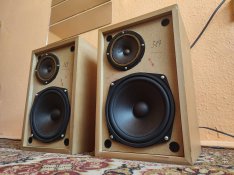 Tesla HiFi hangfal eladó 