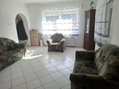 Tiszalökön vizparthoz közel eladó egy 250 m2-es családi ház!