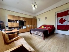 Tószegi 90 nm-es ház eladó