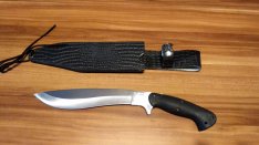 Túrázó kés, tőr, kukri