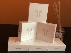 Új Apple Airpods 2 ,Airpods Pro Bontatlan Deák Térnél Azonnal Átvehető