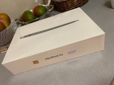 Új Bontatlan Macbook Air Retina 2020 Apple M1 chip Legújabb Magyar 1 é