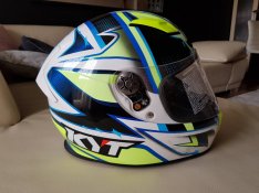 Új KYT kr-1 üvegszálas motoros bukósisak