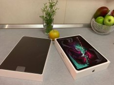 Új ipad Pro 2018 11,WI-Fi Space Grey 256GB Garanciában Cserélt 2021.0
