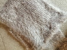 Új szörmés téli sál 1.80 cm eladó