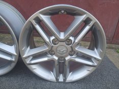 Újszerű Hyundai Tucson Kona i30 i40 Ioniq ix35 16" alufelni felni 5x11