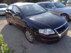 VW Passat B6 1.9 PDTDI Bxe Motorkód Pdelem Jcx Váltókód LC9X Színkód