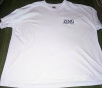 Vadonatúj Eredeti "Fruit of the loom" Márkájú  "Zing Burger" Póló 