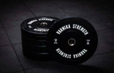 Varnika Strength Standard Bumper Plate olimpiai súlytárcsa