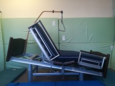 Völker 4 funkciós elektromos betegágy kórházi ápolási beteg ágy barna