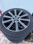 Volvo 18" gyári alufelni 5x108 235/45 r18