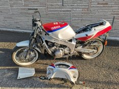 Yamaha Fzr 600 Genesis (1991) bontás