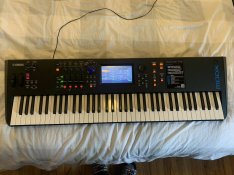 Yamaha Modx7, 76-Key Synthesizer Keyboard