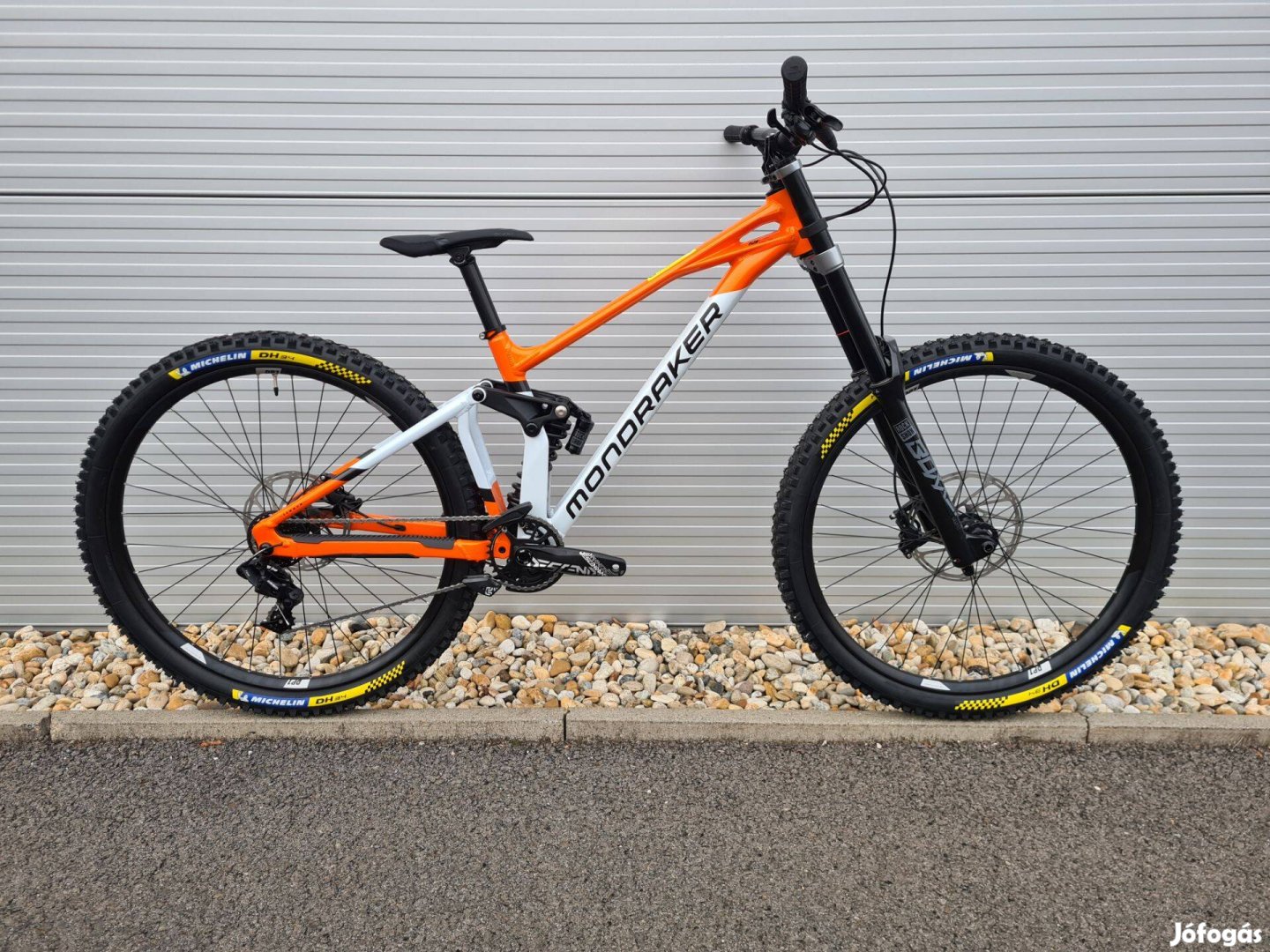 0km Mondraker Summum mx 29 mtb rockshox boxxer 200mm sram gx michelin